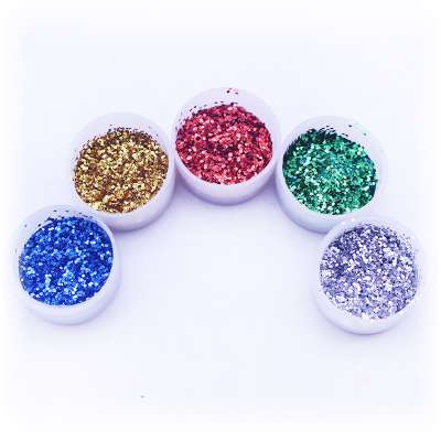 2020 hot selling polyester bulk glitter chunky mix glitter powder non-toxic eco-friendly glitter powder manufacturer